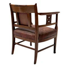 Jac. van den Bosch Arts & Crafts Club Chair for 't Binnenhuis Amsterdam, 1900s